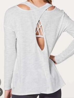 Lululemon Back Into It Women’s Gret Open-Back Long Sleeve Top 8